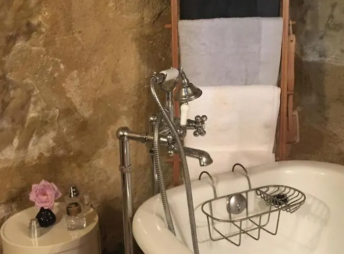 Maison Boheme בית נופש *